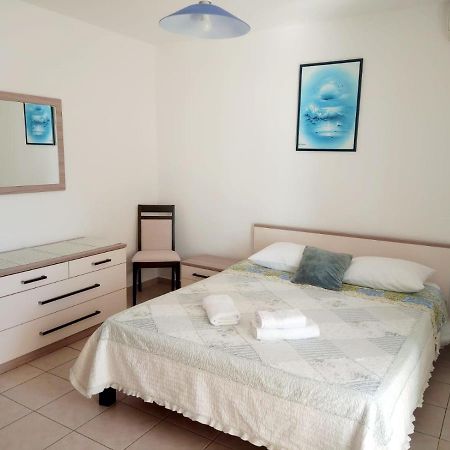 Apartment Luna Tribunj Tribalj Eksteriør billede