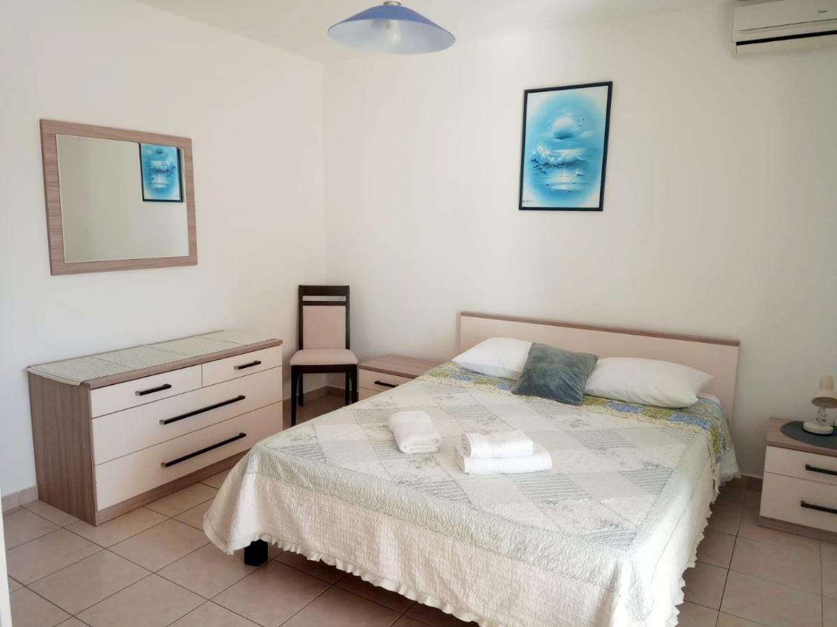 Apartment Luna Tribunj Tribalj Eksteriør billede