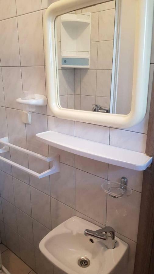 Apartment Luna Tribunj Tribalj Eksteriør billede